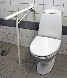 MIA toiletstøtte med støtteben, serie M4