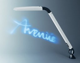 Waldmann bordlampe med 1 arm - klik for at se billedet i fuld størrelse - åbner i nyt vindue Waldmann bordlampe med 1 arm