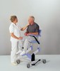 Flexo toiletstol - example from the product group commode shower chairs with hydraulic/electrical height adjustment Flexo toiletstol - example from the product group commode shower chairs with hydraulic/electrical height adjustment