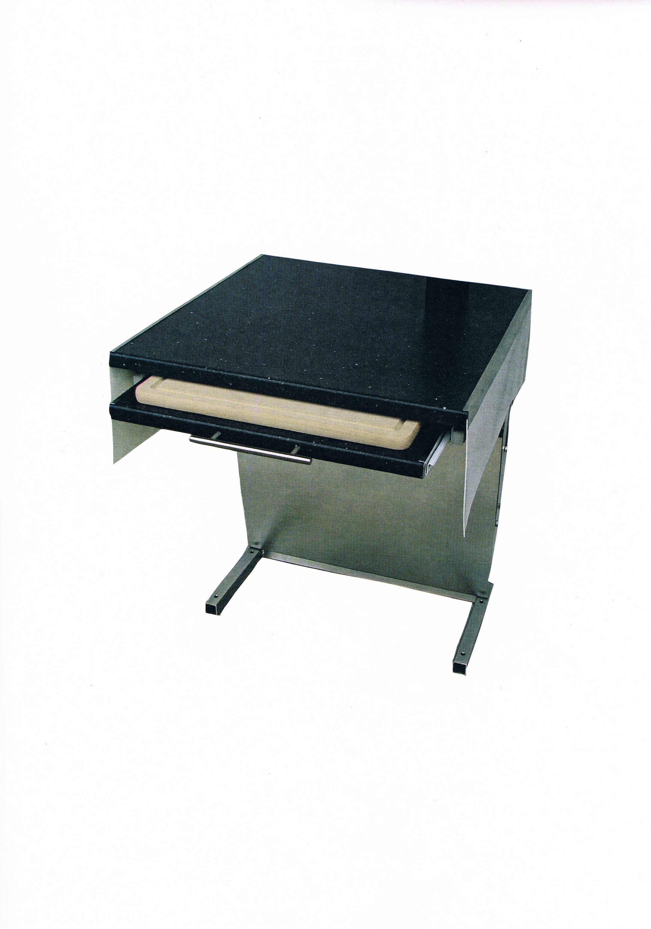 ModulFix Heightadjustable kitchen table module with pullout panel from K. Olesen Hjælpemidler