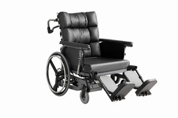 Cobi Cruise Bariatric Comfort Wheelchair