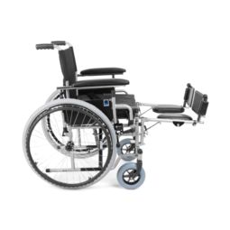 CLASSIC TIM wheelchair with adjustable leg rests