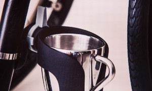 Illustration til Kopholder til kørestol, scooter & rollator