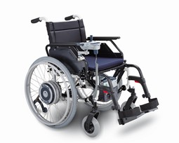 SOLO hjælpemotor - klik for at se billedet i fuld størrelse - åbner i nyt vindue SOLO hjælpemotor