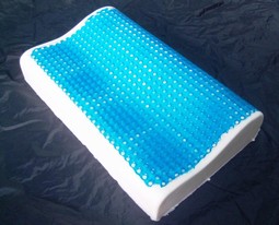 Chiroform Anatomisk Gel Hovedpude - eksempel fra produktgruppen hovedpuder og lejringspuder til hoved og nakke Chiroform Anatomisk Gel Hovedpude - eksempel fra produktgruppen hovedpuder og lejringspuder til hoved og nakke