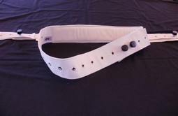 Smal rullesele m/magnetlås (let polstret) - klik for at se billedet i fuld størrelse - åbner i nyt vindue Smal rullesele m/magnetlås (let polstret)