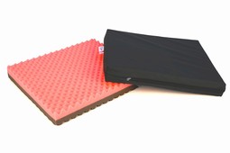 Comfor PUR Inkontinensbetræk t. SAFE Med siddepuder m.antislip bagside Comfor PUR Inkontinensbetræk t. SAFE Med siddepuder m.antislip bagside