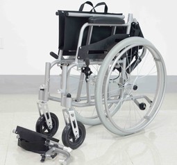 Super Letvægtskørestol - klik for at se billedet i fuld størrelse - åbner i nyt vindue Super Letvægtskørestol