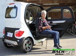 Elektrisk drejesæde inkl. fabriksmontering i BACH kabinescooter Elektrisk drejesæde inkl. fabriksmontering i BACH kabinescooter
