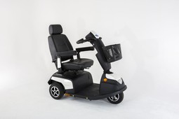 Invacare Orion METRO - eksempel fra produktgruppen elkørestole, manuel styring, klasse b (til indendørs og udendørs brug) Invacare Orion METRO - eksempel fra produktgruppen elkørestole, manuel styring, klasse b (til indendørs og udendørs brug)