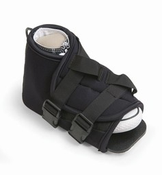 Fod og ankelbespænding med sideudløsning og flexi-feet - eksempel fra produktgruppen ankelbespænding til brug i kørestol Fod og ankelbespænding med sideudløsning og flexi-feet - eksempel fra produktgruppen ankelbespænding til brug i kørestol