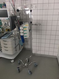 Drop og infusionsstativ XXL One hand m/4 kroge Drop og infusionsstativ XXL One hand m/4 kroge