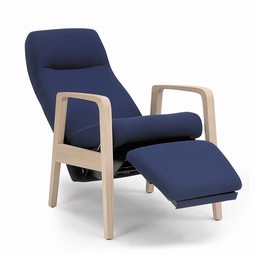 7031SVF otiumstol med fodstøtte