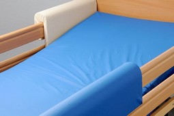 Surcon Overtræk til sengeheste - klik for at se billedet i fuld størrelse - åbner i nyt vindue Surcon Overtræk til sengeheste