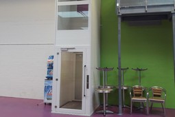 LSPI AluLet Platformselevator (Low Speed Platform Indoor) - klik for at se billedet i fuld størrelse - åbner i nyt vindue LSPI AluLet Platformselevator (Low Speed Platform Indoor)