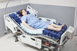 Arjo, Auralis 200 fuldautomatisk autofirm helmadras Arjo, Auralis 200 fuldautomatisk autofirm helmadras