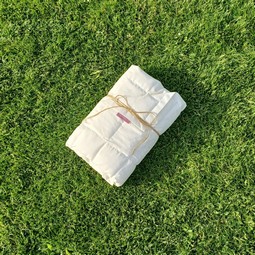 Tyngdedynen byJuhl - Baby - klik for at se billedet i fuld størrelse - åbner i nyt vindue Tyngdedynen byJuhl - Baby