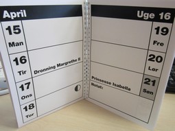 Årskalender 2023 A4 med ekstra stor skrift 1 uge 2 sider - eksempel fra produktgruppen kalendere og tidsplaner i papirformat Årskalender 2023 A4 med ekstra stor skrift 1 uge 2 sider - eksempel fra produktgruppen kalendere og tidsplaner i papirformat