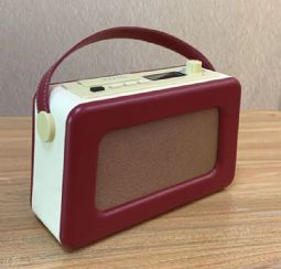 Nem FM og DAB-radio med forudinstillede favoritkanaler - eksempel fra produktgruppen radiomodtagere Nem FM og DAB-radio med forudinstillede favoritkanaler - eksempel fra produktgruppen radiomodtagere