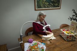 Magnificent Pro med bordklemme - klik for at se billedet i fuld størrelse - åbner i nyt vindue Magnificent Pro med bordklemme