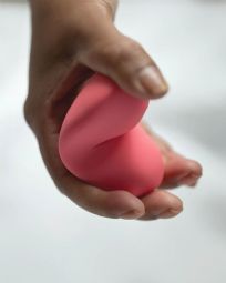 Nyx - fleksibel vibrator fra Peech