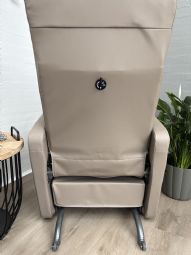 Thera Glider Oasis gyngestol u. fodskammel i PU