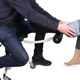 Leg Raiser EASY Ergonomisk benløfter - klik for at se billedet i fuld størrelse - åbner i nyt vindue Leg Raiser EASY Ergonomisk benløfter