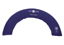 Halvmåne formet pude - klik for at se billedet i fuld størrelse - åbner i nyt vindue Halvmåne formet pude