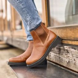 New Feet Chelsea damestøvle med elastik og lynlås