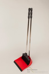 Sweeping set with extension arms