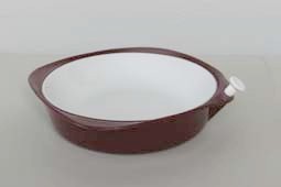 Heated serving dishes