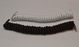 Elastic shoelace, twisted