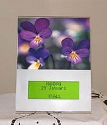 Night and Day calender with picture