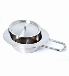 Bedpan in steel Bedpan in steel