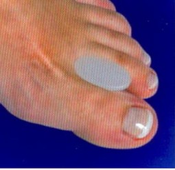 Toe spreader