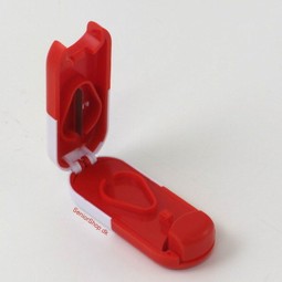 Tablet splitter with space for pills Tablet splitter with space for pills