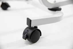 Heigh adjustable bed table