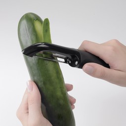 Good grips potato peeler - click to see picture in full size - opens new window Good grips potato peeler