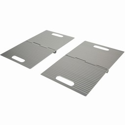 Threshold ramp, used in pairs