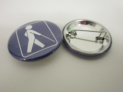 Blue badge with needle small ø38mm Blue badge with needle small ø38mm