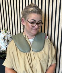 Weighted shoulder pillow for adults - Liz