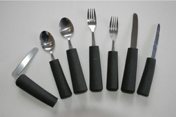 Lightweight cutlery with large and small handles Lightweight cutlery with large and small handles