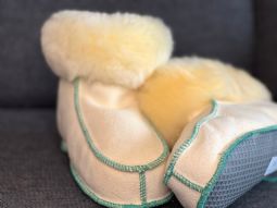 Hjemmesko i medicinsk lammeskind (naturfarvet) Hjemmesko i medicinsk lammeskind (naturfarvet)