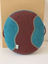 inmuRHYTHM Interactive Music Cushion with vibrations inmuRHYTHM Interactive Music Cushion with vibrations