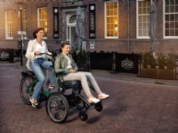 Diaz - Wheelchair bike