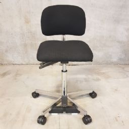 Inge brake chair