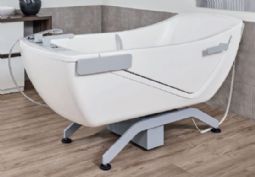 Avero Motion Bathtub Avero Motion Bathtub